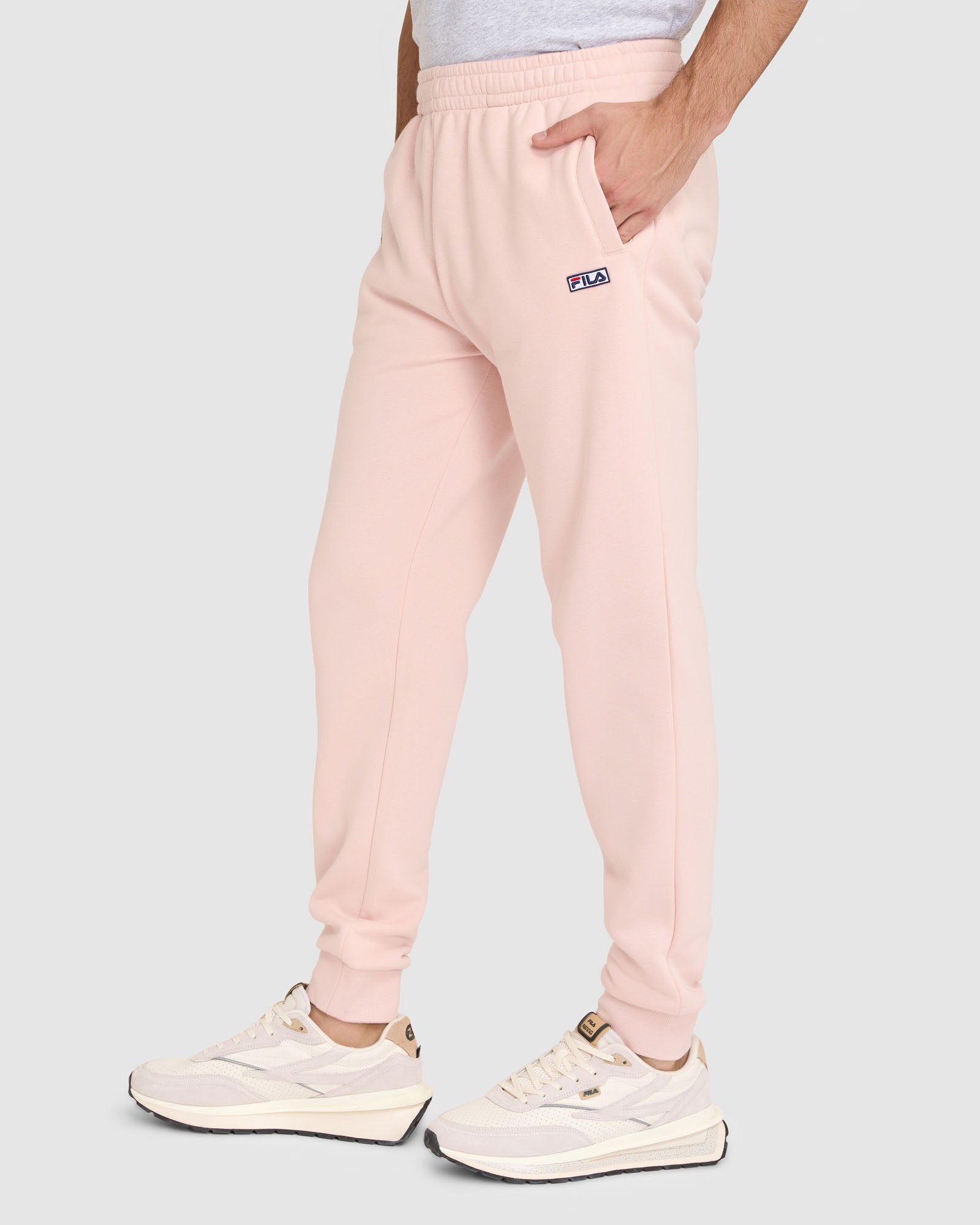 Fila sweatsuit sales mens pink